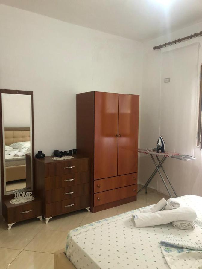 Teo Apartment Saranda Extérieur photo