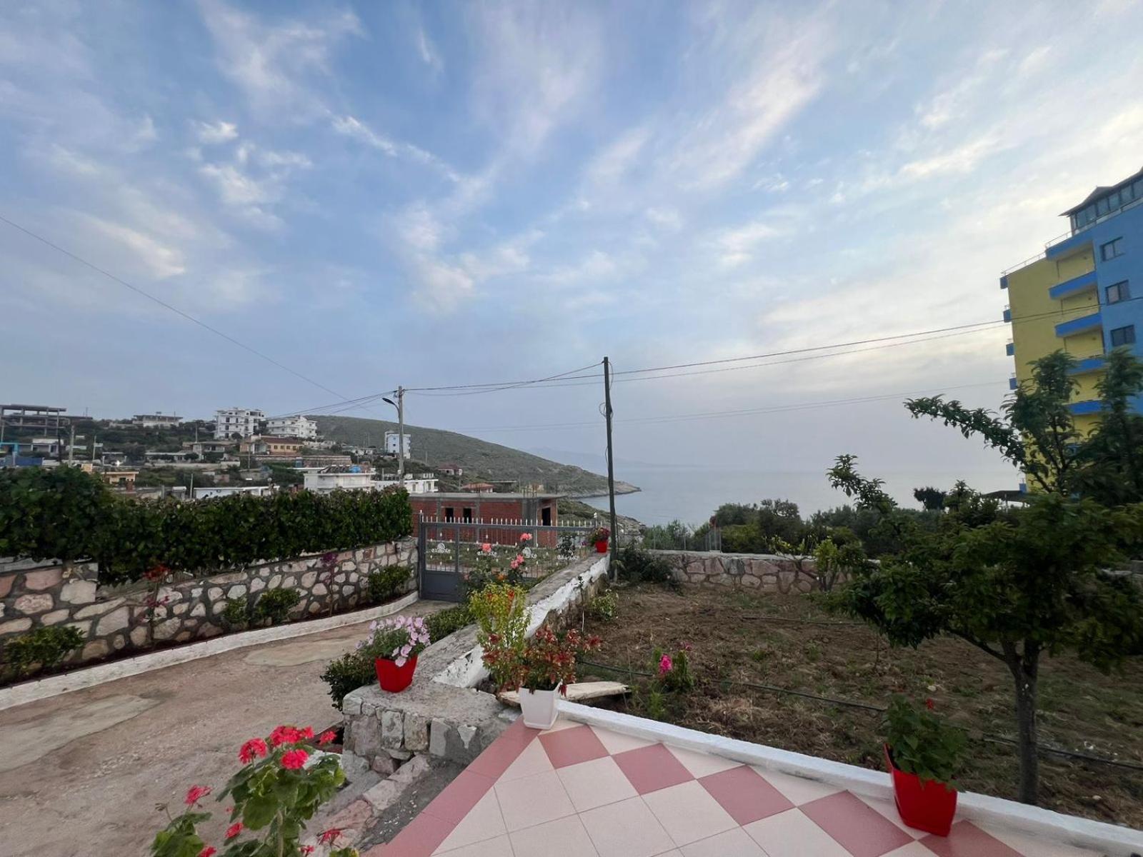 Teo Apartment Saranda Extérieur photo