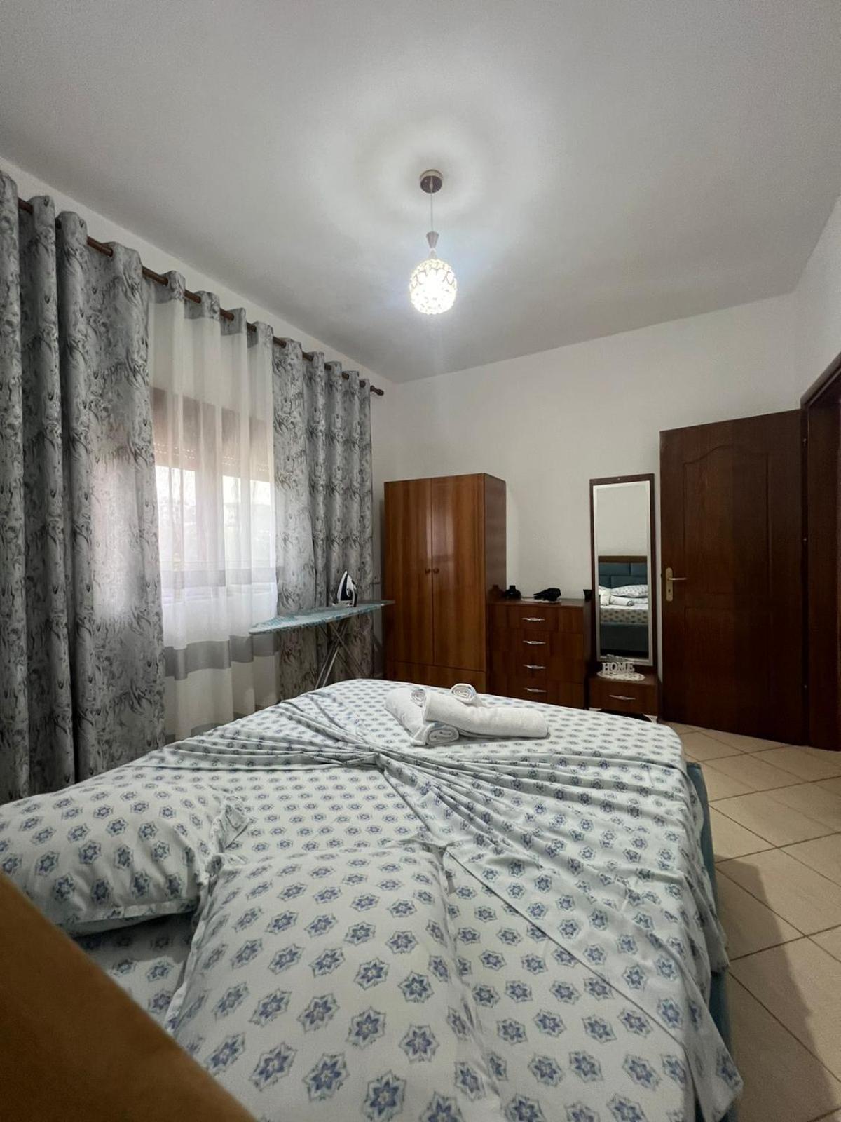 Teo Apartment Saranda Extérieur photo