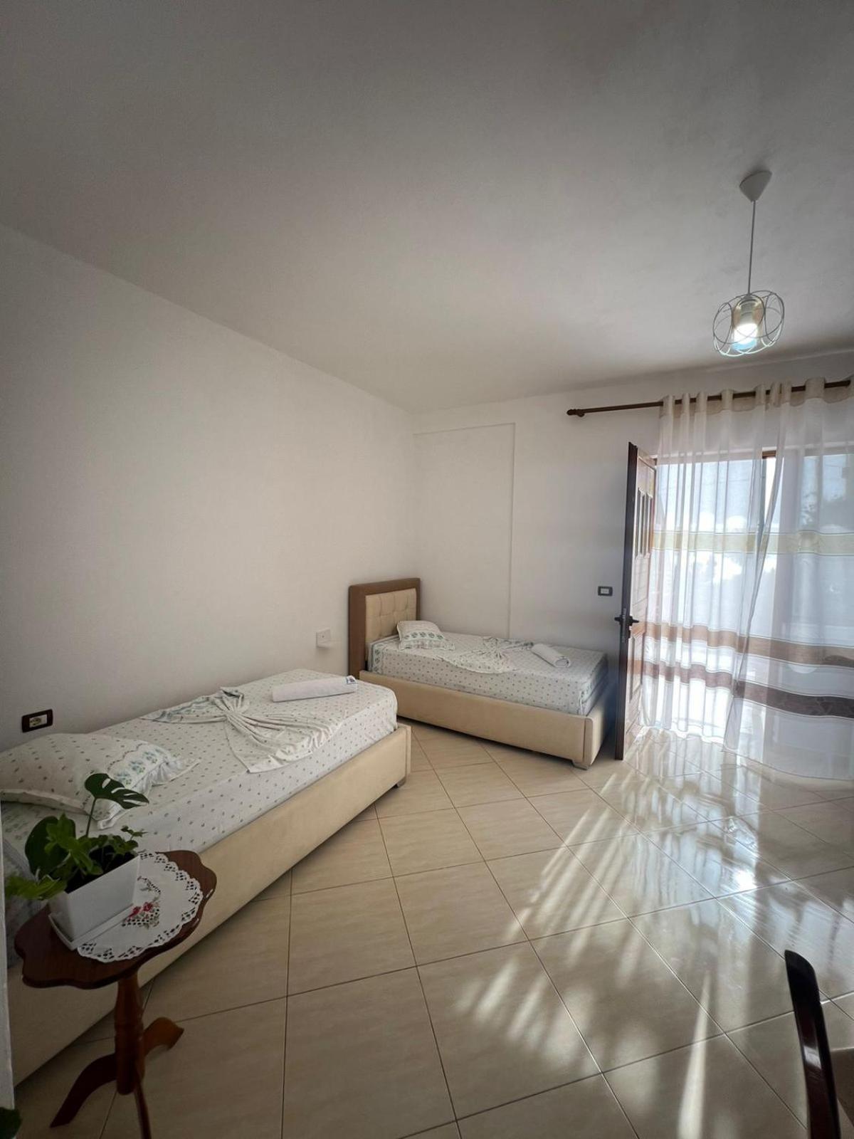 Teo Apartment Saranda Extérieur photo