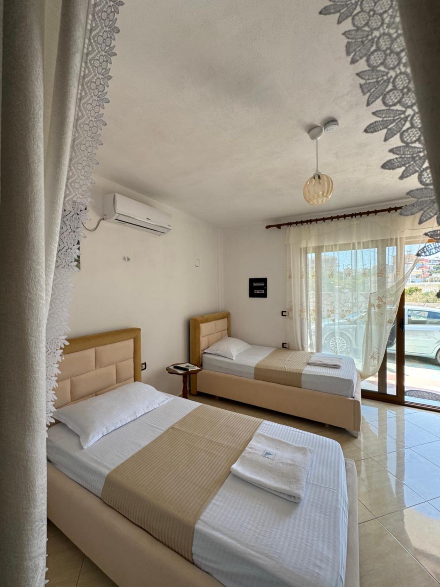 Teo Apartment Saranda Extérieur photo