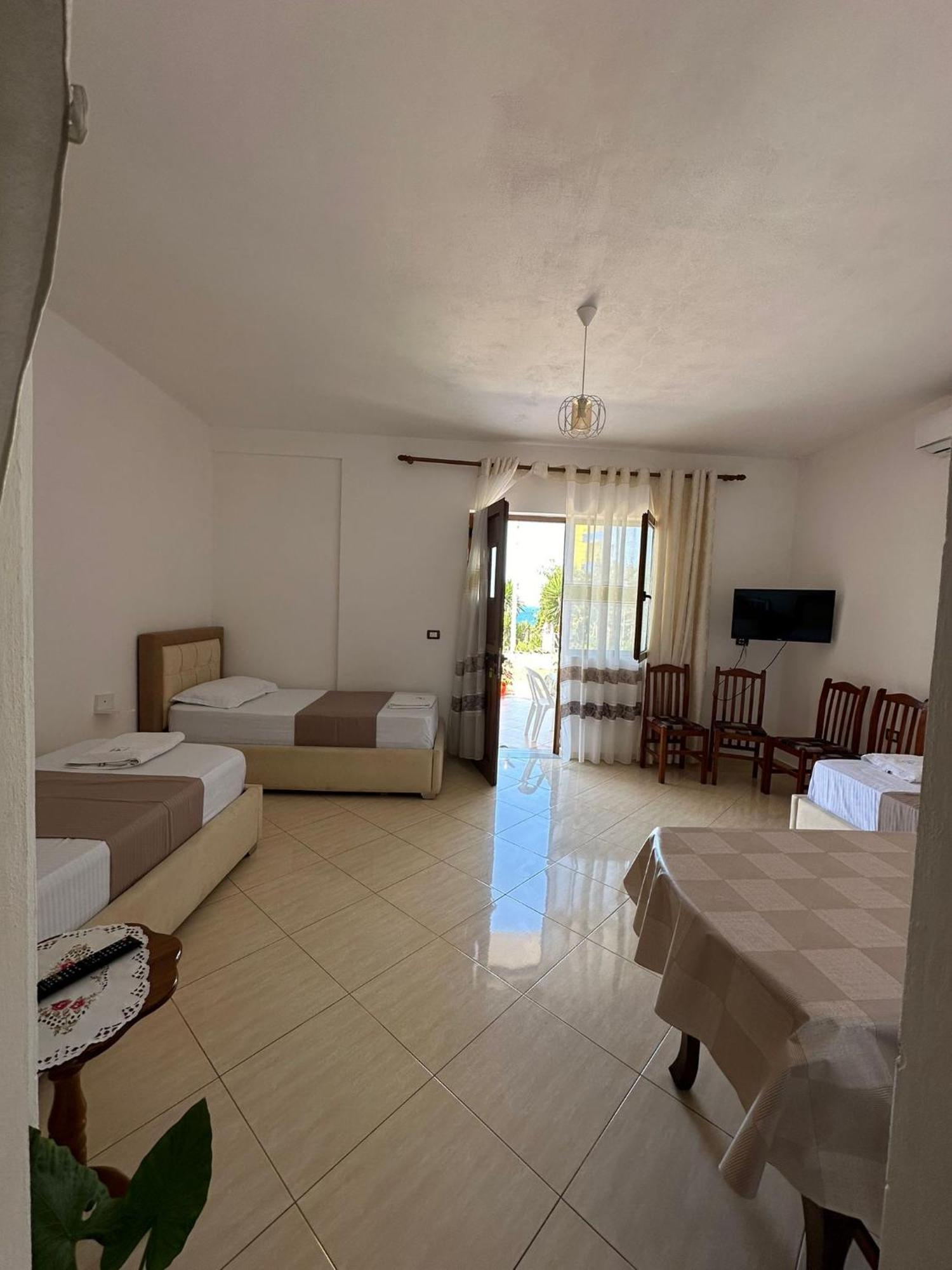 Teo Apartment Saranda Extérieur photo